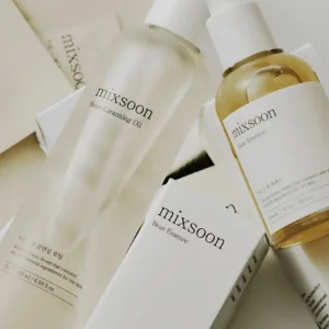Korean skin care Mixsoon bean essence exfoliating